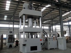 四柱液壓機